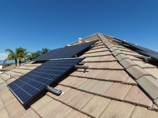 Wide angle showing multiple mounts with deficient flashing