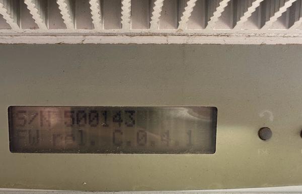 LCD: S/N and firmware
